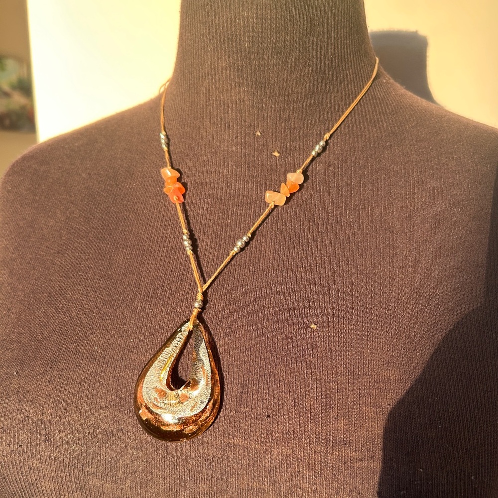 Free People brown and gold drop pendant necklace in resin